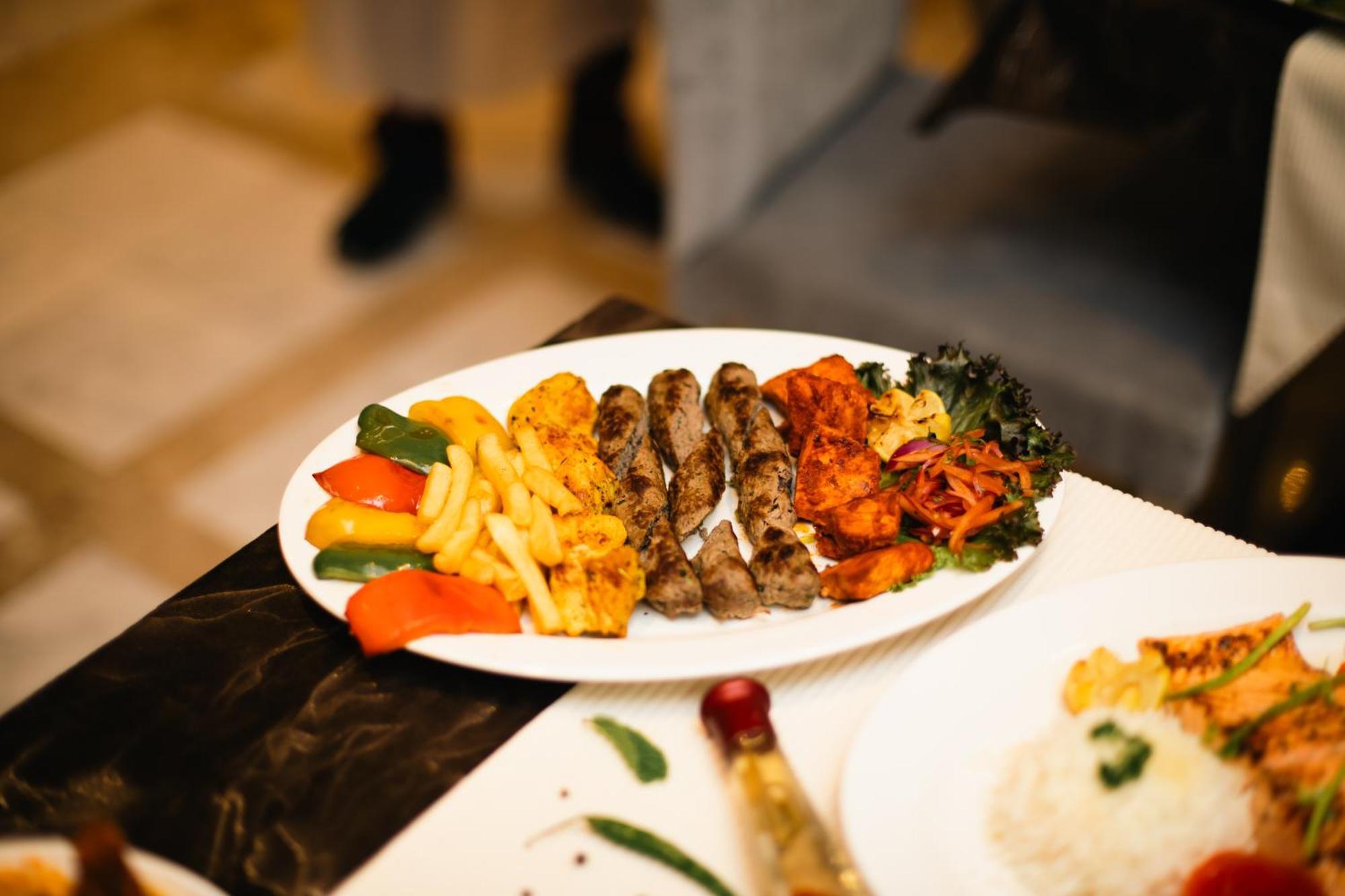 The Saj Hotel 아지만 외부 사진