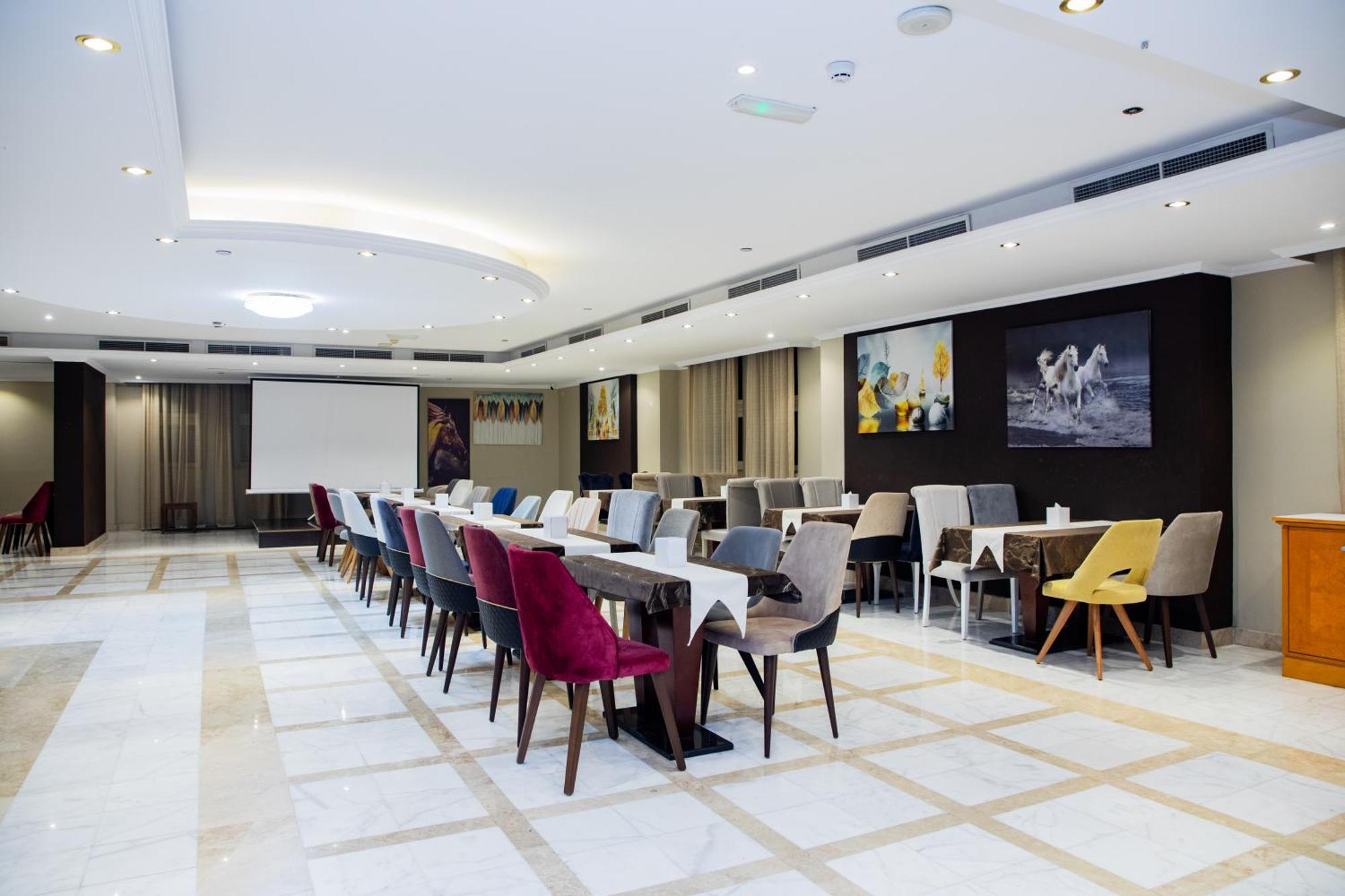 The Saj Hotel 아지만 외부 사진