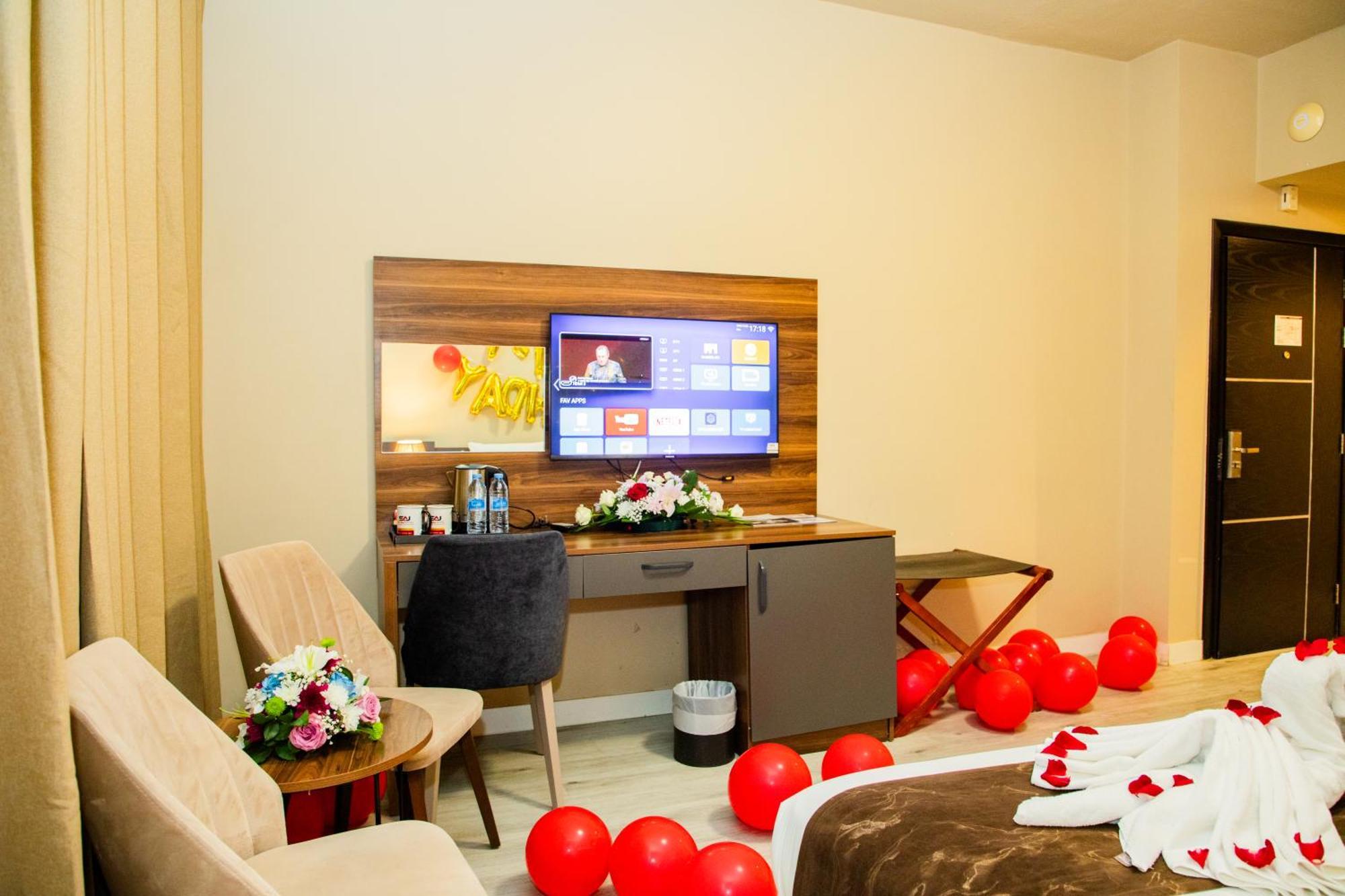 The Saj Hotel 아지만 외부 사진