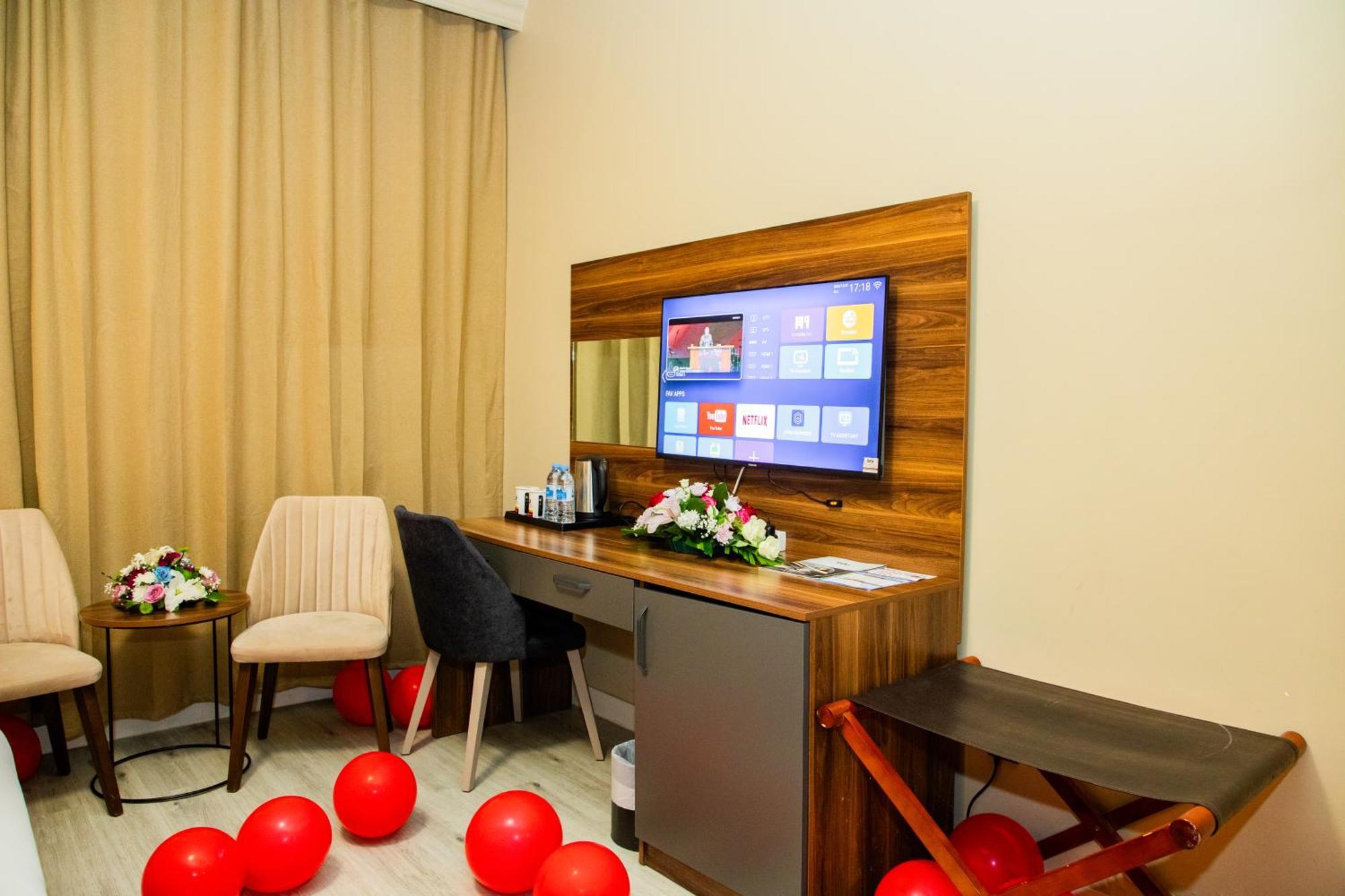 The Saj Hotel 아지만 외부 사진