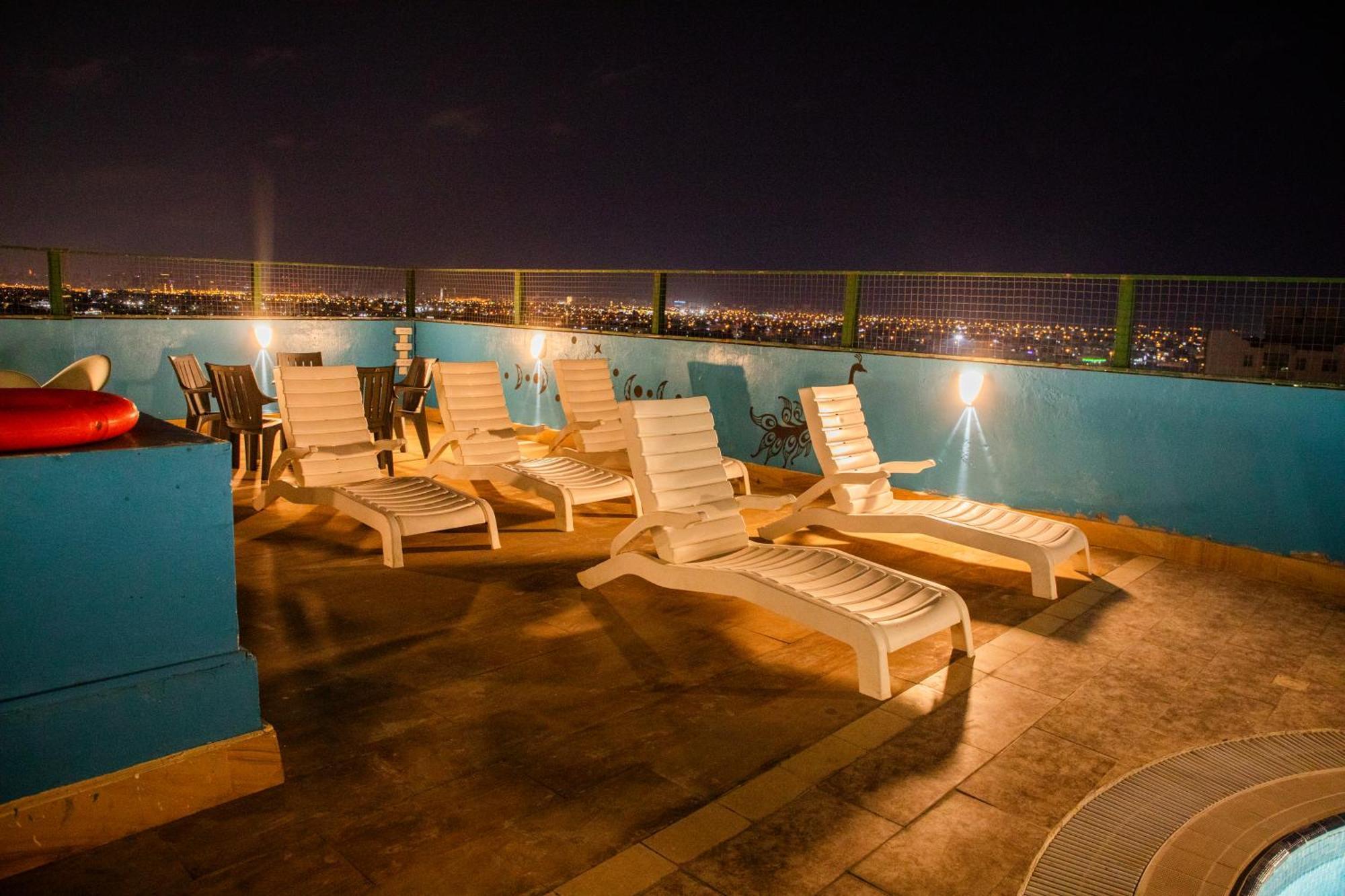 The Saj Hotel 아지만 외부 사진